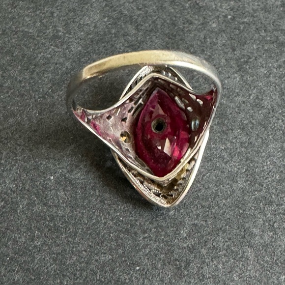Art Deco 14K White Gold Ring Marquis Lab Ruby Filigree Setting Vintage Size 8 - Picture 4 of 10